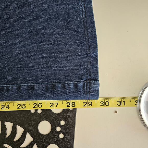 Betabrand Faux Denim Stretch Bootcut Pull On Pants | Women's Medium | FLAWS - Picture 7 of 16